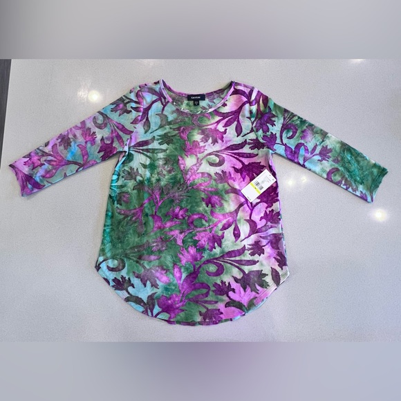 Karen Kane Burnout Floral Print Scoop Neck 3/4 Sleeve Top - Picture 6 of 16